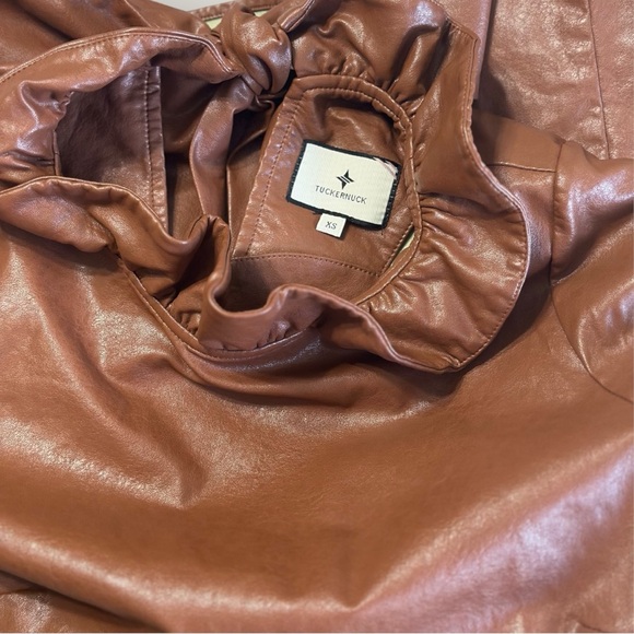 Tuckernuck Cognac Leather Faye Blouse
XS Ruffle Bow Neck Back Long Sleeve - Picture 9 of 10
